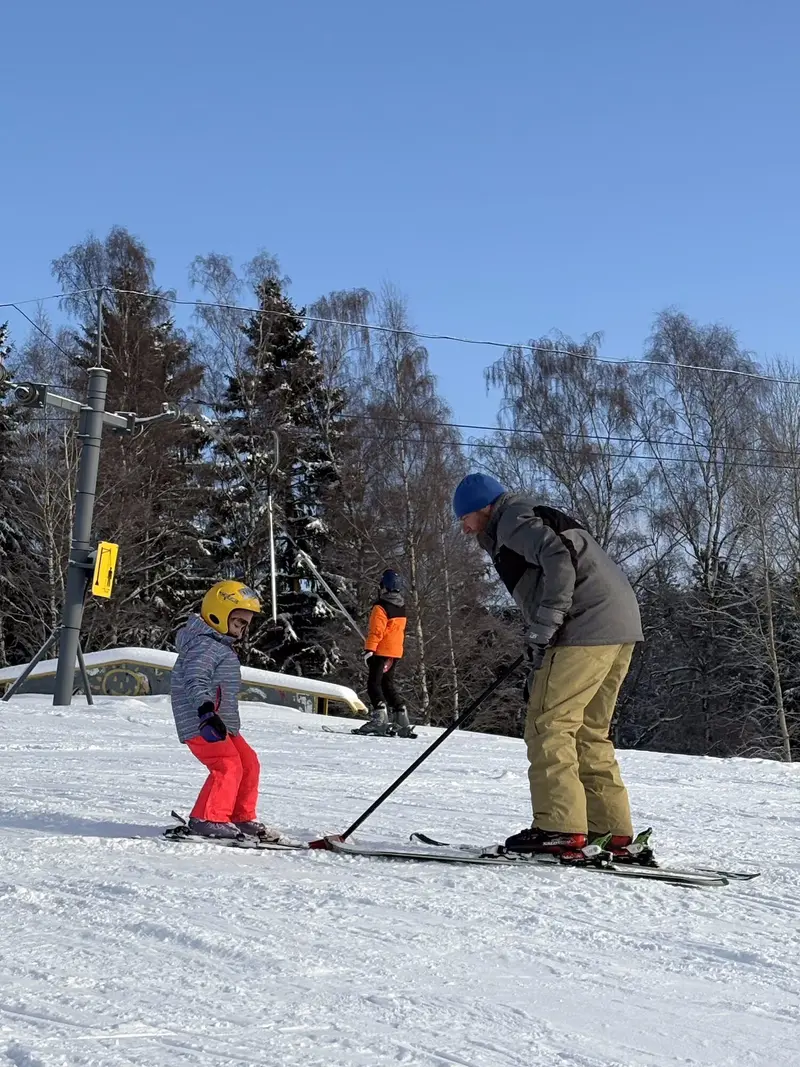 Školka na sněhu