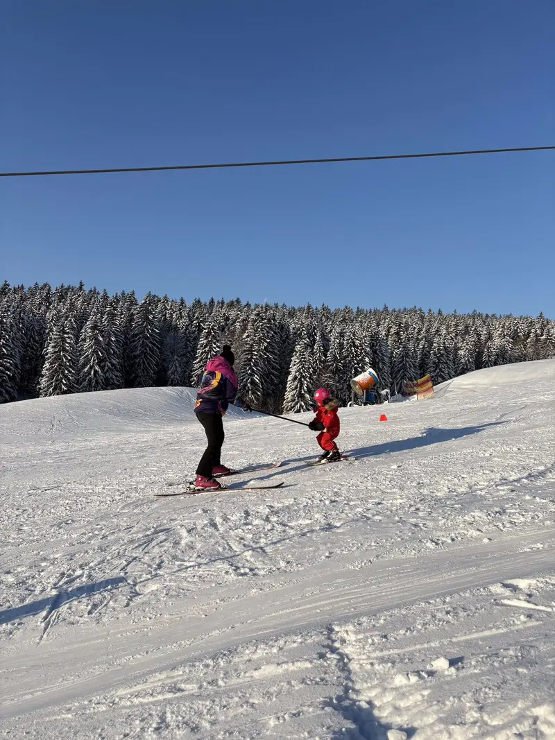Školka na sněhu